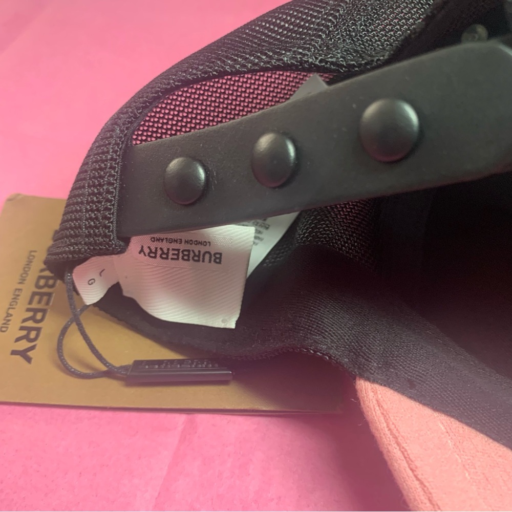 Authentic Burberry Pink and Black Mesh Cap - Picture 11 of 11